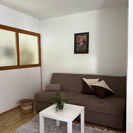 Apartman Reyan ไยเซ ภายนอก รูปภาพ